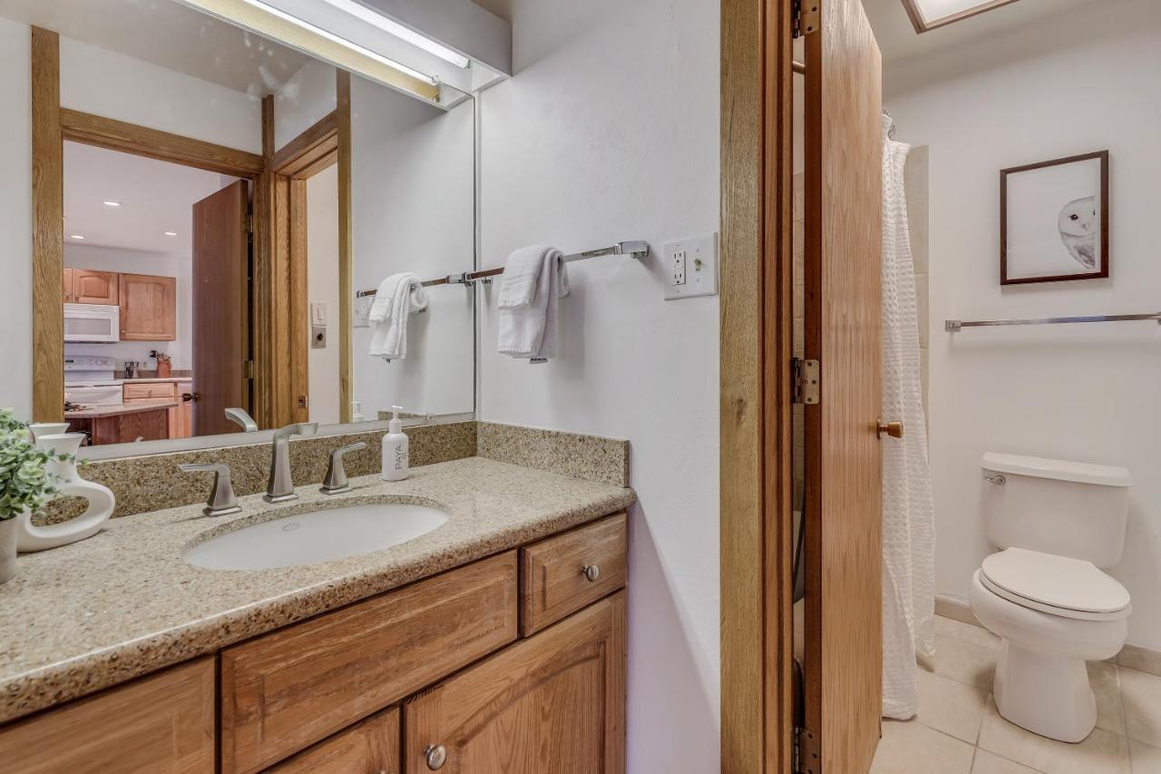 Laurelwood Condominiums 304 قرية سنوماس المظهر الخارجي الصورة